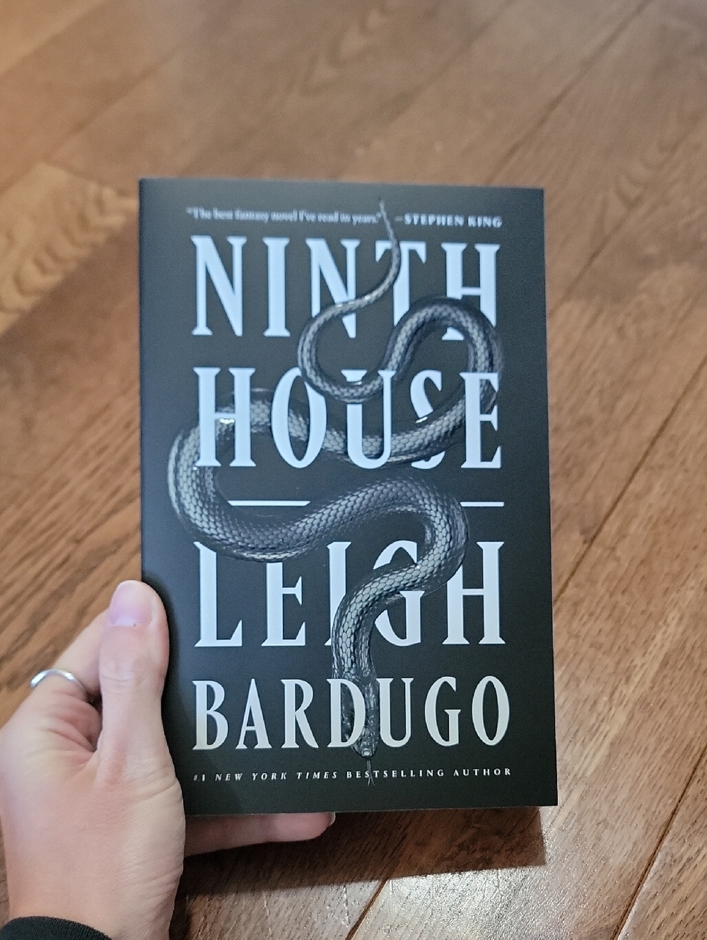 Ninth House by Leigh Bardugo - Black Cover